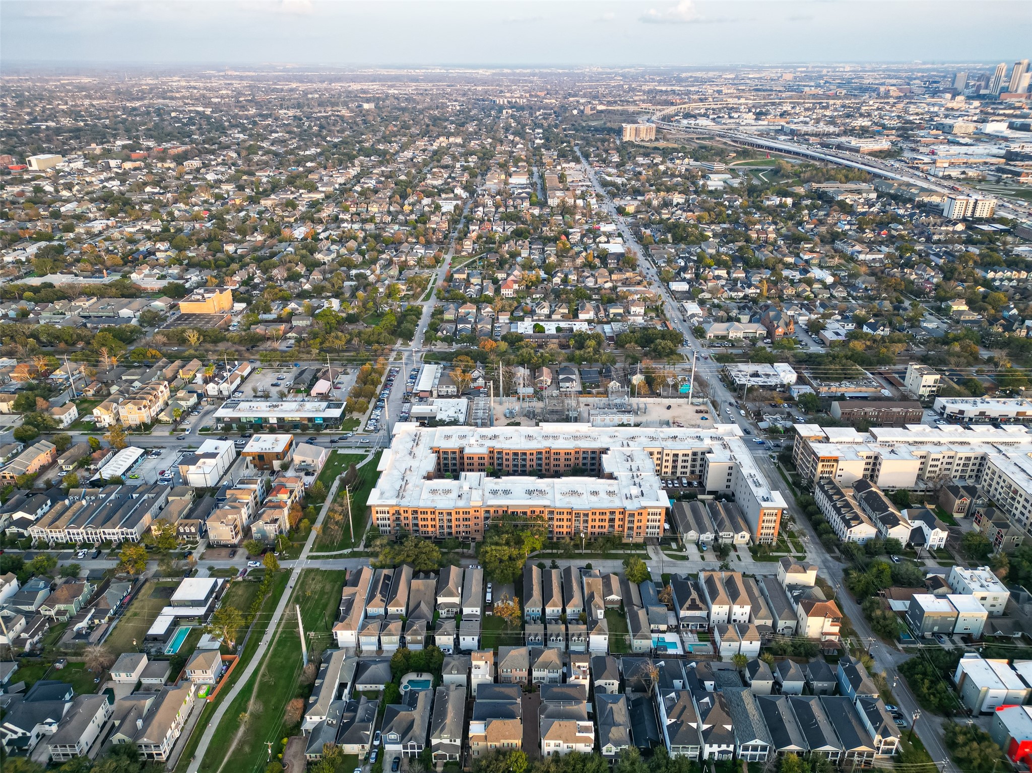 620 Rutland Street, Unit A Houston, TX 77007 - Photo 44 of 46 This aerial photo showcases a sprawling urban Houston neighborhood a birds eye view of the location of 620 Rutland St.