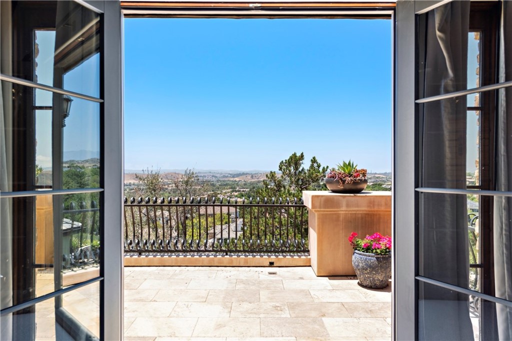 3 Fox Hole Road Ladera Ranch, CA 92694 - Photo 34 of 57 a view of a living room and a balcony