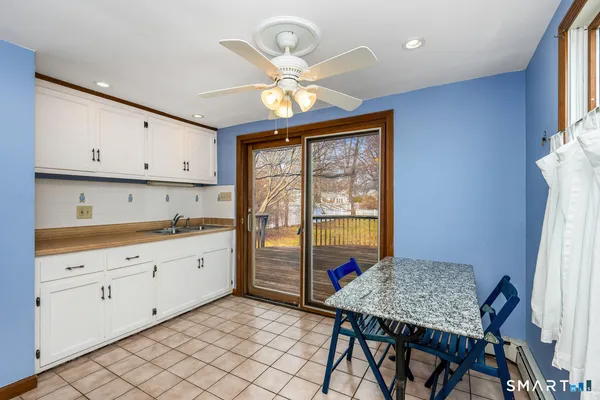 $489,000 | 185 Meadowside Road, Milford, CT 06460