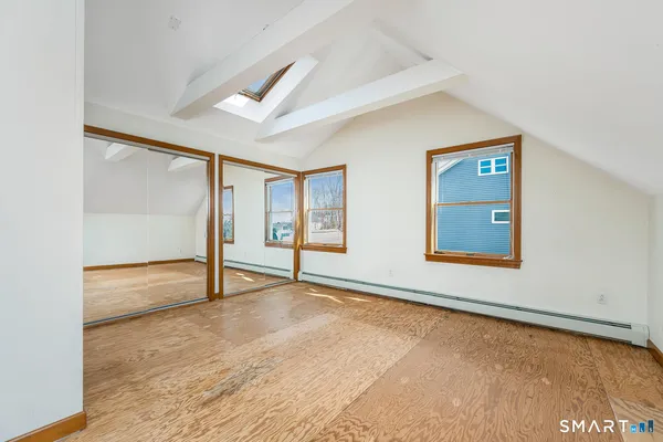 $489,000 | 185 Meadowside Road, Milford, CT 06460