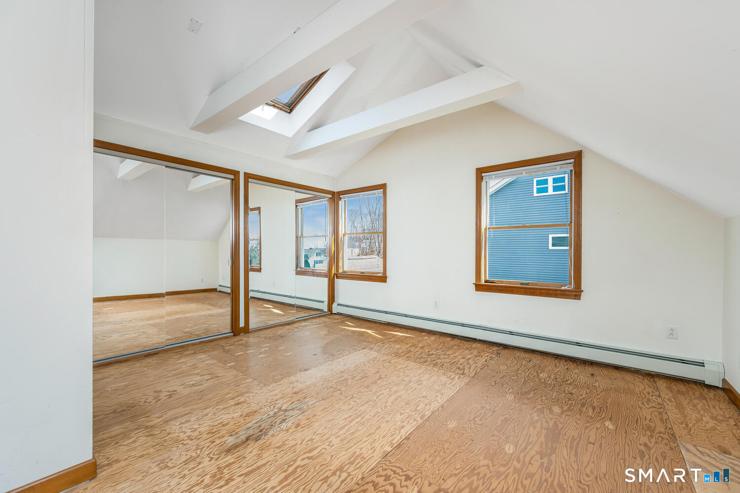 185 Meadowside Road Milford, CT 06460 - Photo 17 of 30