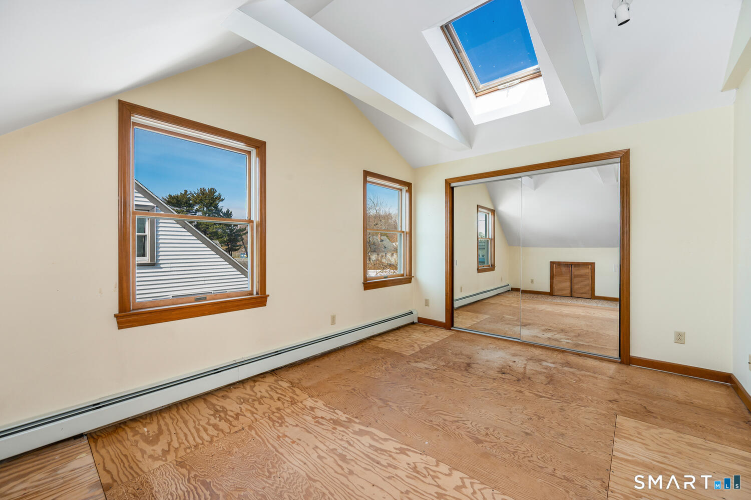 185 Meadowside Road Milford, CT 06460 - Photo 23 of 30