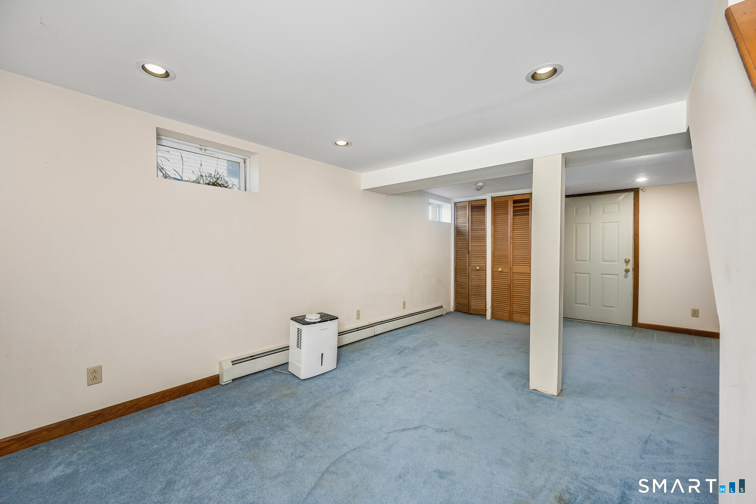 185 Meadowside Road Milford, CT 06460 - Photo 24 of 30