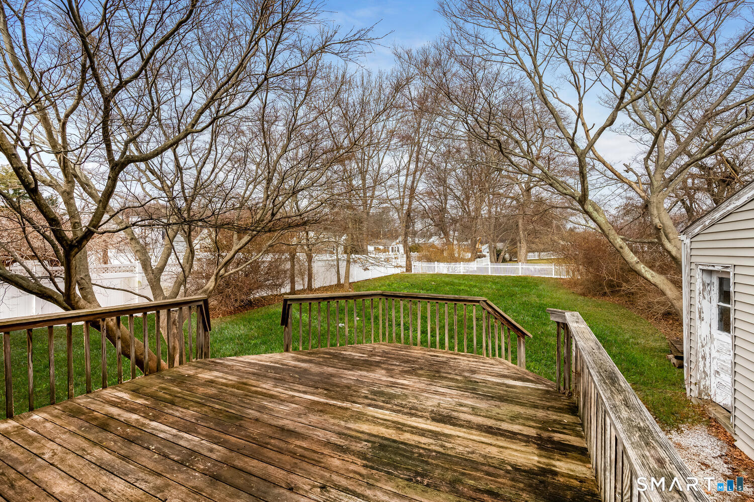 185 Meadowside Road Milford, CT 06460 - Photo 27 of 30