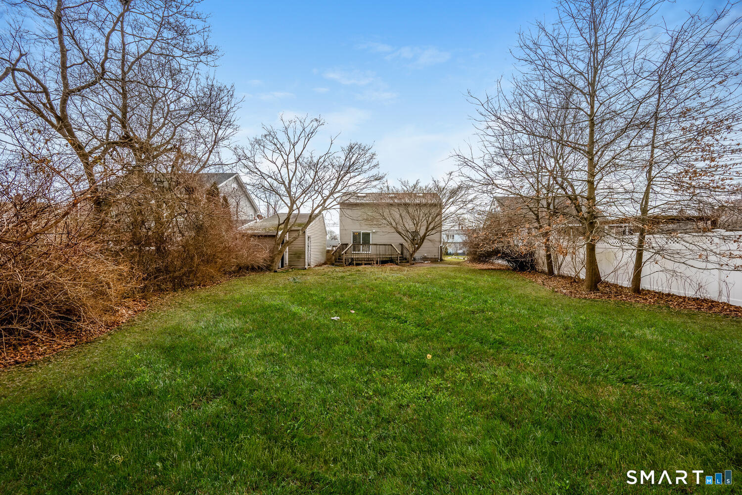 185 Meadowside Road Milford, CT 06460 - Photo 29 of 30