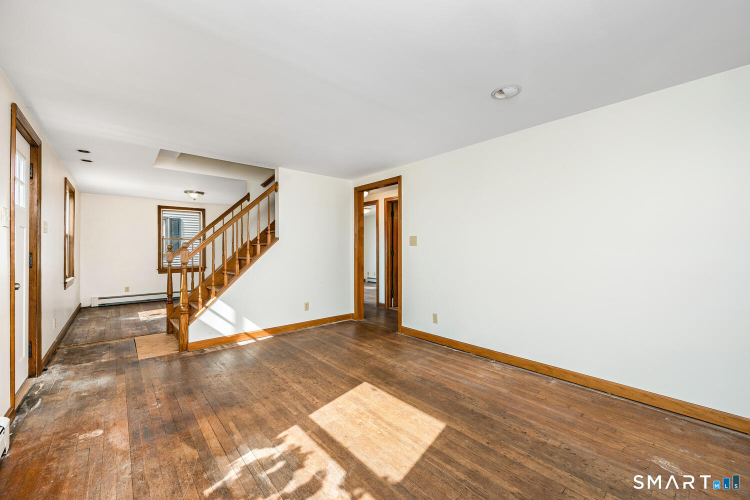 185 Meadowside Road Milford, CT 06460 - Photo 7 of 30