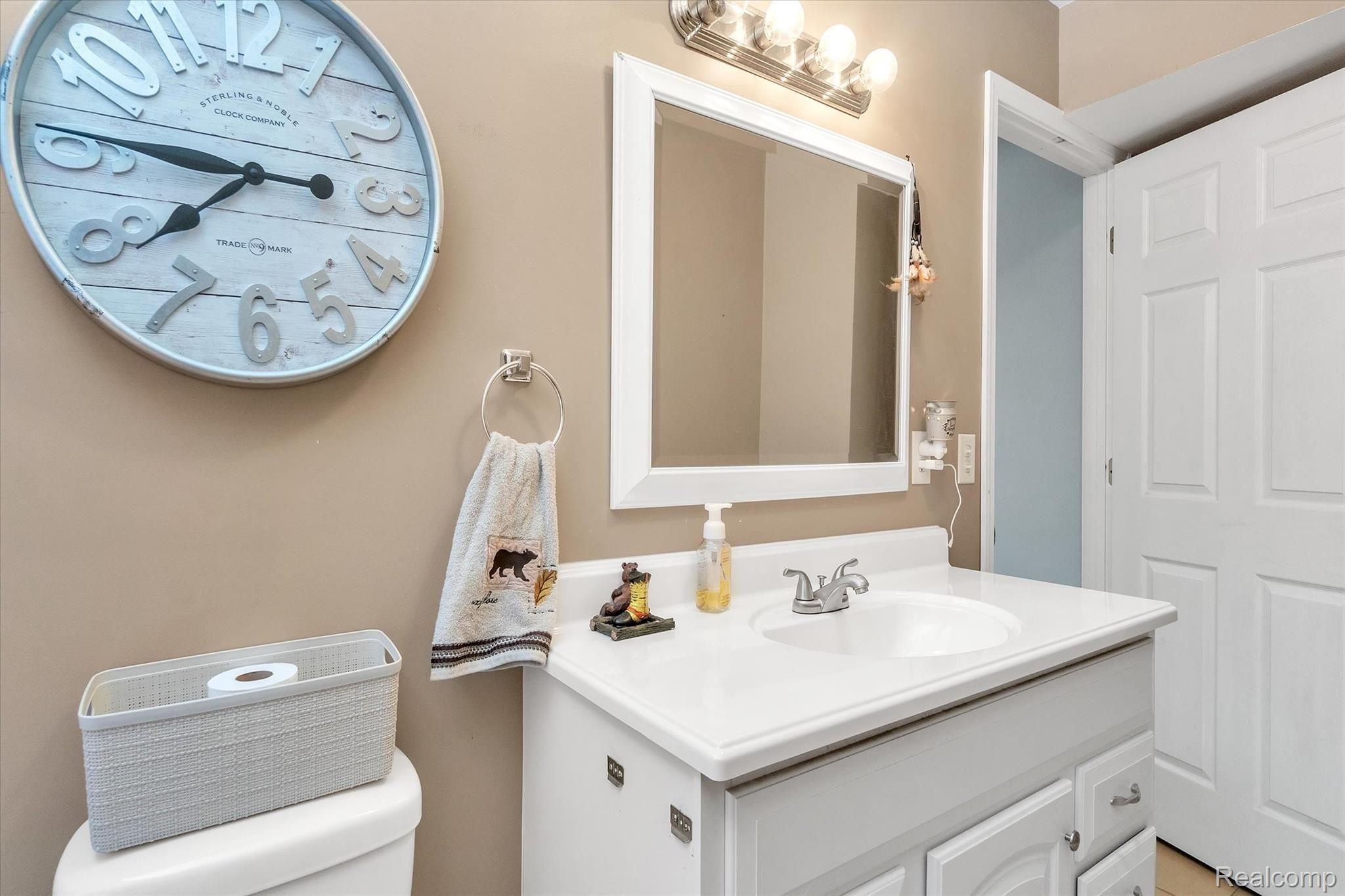 14490 Duffield Road Montrose, MI 48457 - Photo 24 of 43 20-14490-Duffield-Rd-WindowStill-Real-Estate-Photography-20.jpg