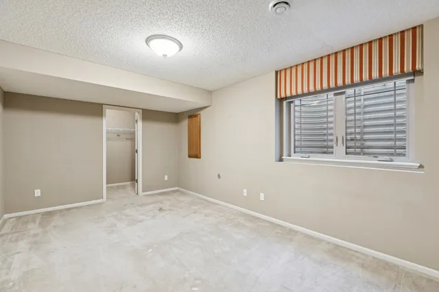 $425,000 | 6736 99th Avenue North, Brooklyn Park, MN 55445