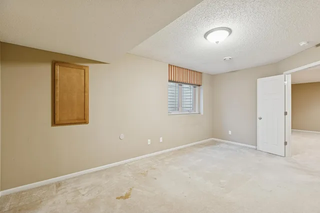 $425,000 | 6736 99th Avenue North, Brooklyn Park, MN 55445