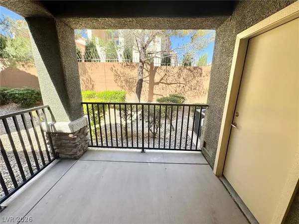 $1,400 | 8324 West Charleston Boulevard, Unit 1047, Las Vegas, NV 89117