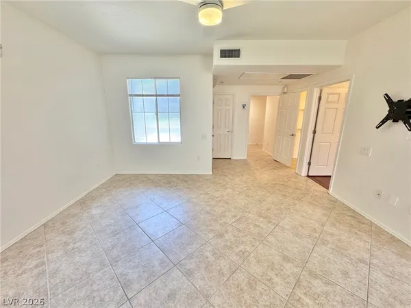 $1,400 | 8324 West Charleston Boulevard, Unit 1047, Las Vegas, NV 89117