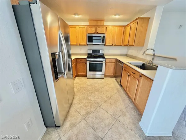 $1,400 | 8324 West Charleston Boulevard, Unit 1047, Las Vegas, NV 89117