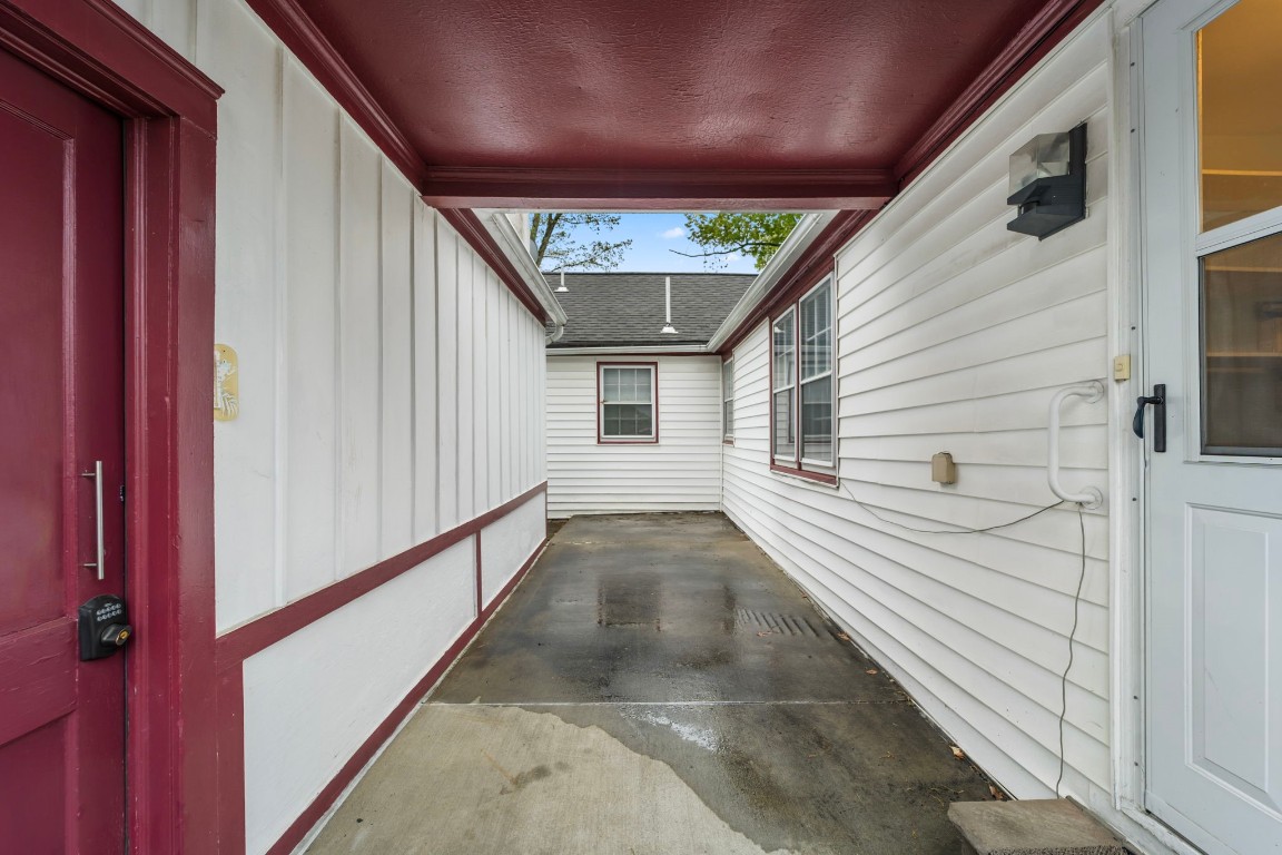 2906 Country Club Road Endicott, NY 13760 - Photo 27 of 33 Gallery Image 27
