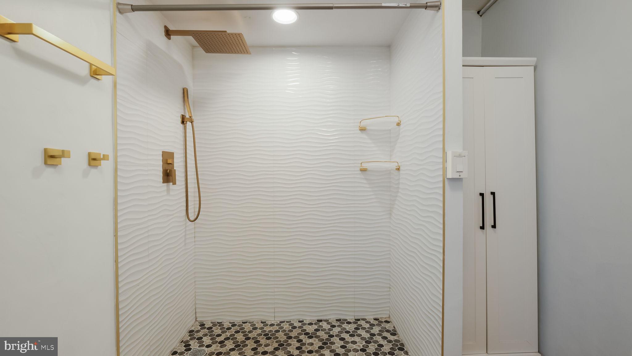 3900 West Ford Road, Unit 11J Philadelphia, PA 19131 - Photo 18 of 35 Gallery Image 18