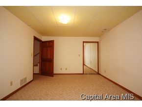 90 Carole Road Springfield, IL 62711 - Photo 16 of 24
