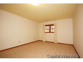 90 Carole Road Springfield, IL 62711 - Photo 17 of 24