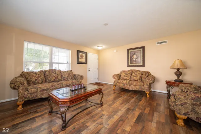 $239,900 | 1247 Flint Court, Anderson, IN 46013