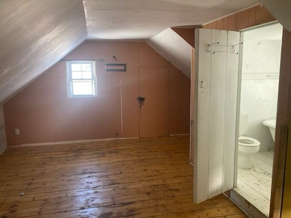 136 West Union Street Ashland, MA 01721 - Photo 2 of 15