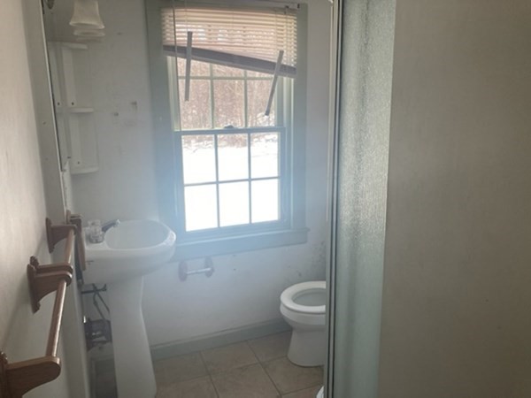 136 West Union Street Ashland, MA 01721 - Photo 9 of 15