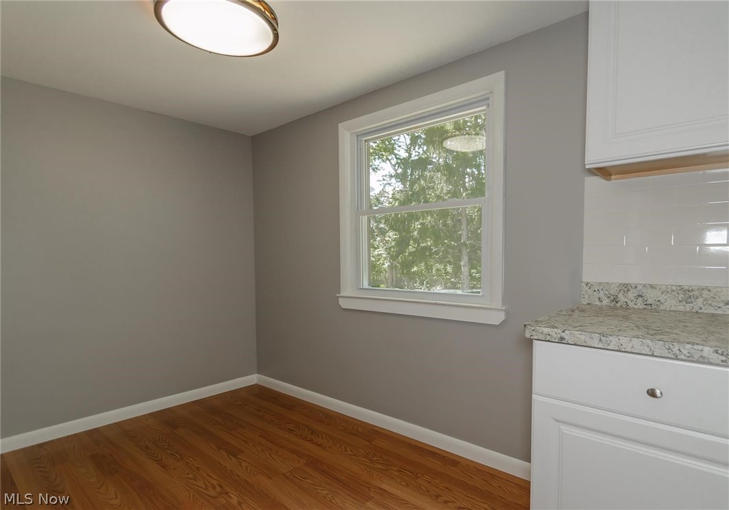 1216 Ford Road Lyndhurst, OH 44124 - Photo 11 of 34