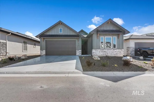 $564,880 | 2103 East Sweet Pearl Street, Kuna, ID 83634