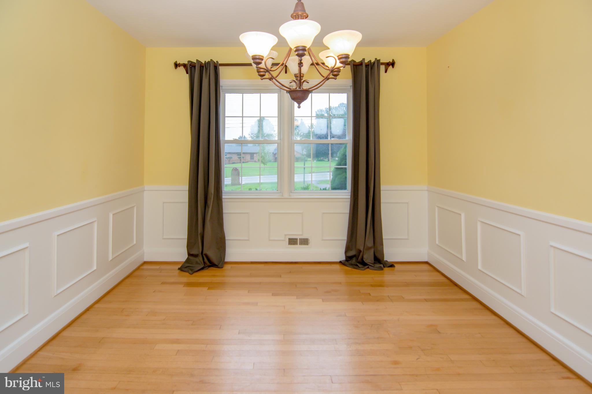 12408 Harford Road Hydes, MD 21082 - Photo 8 of 28