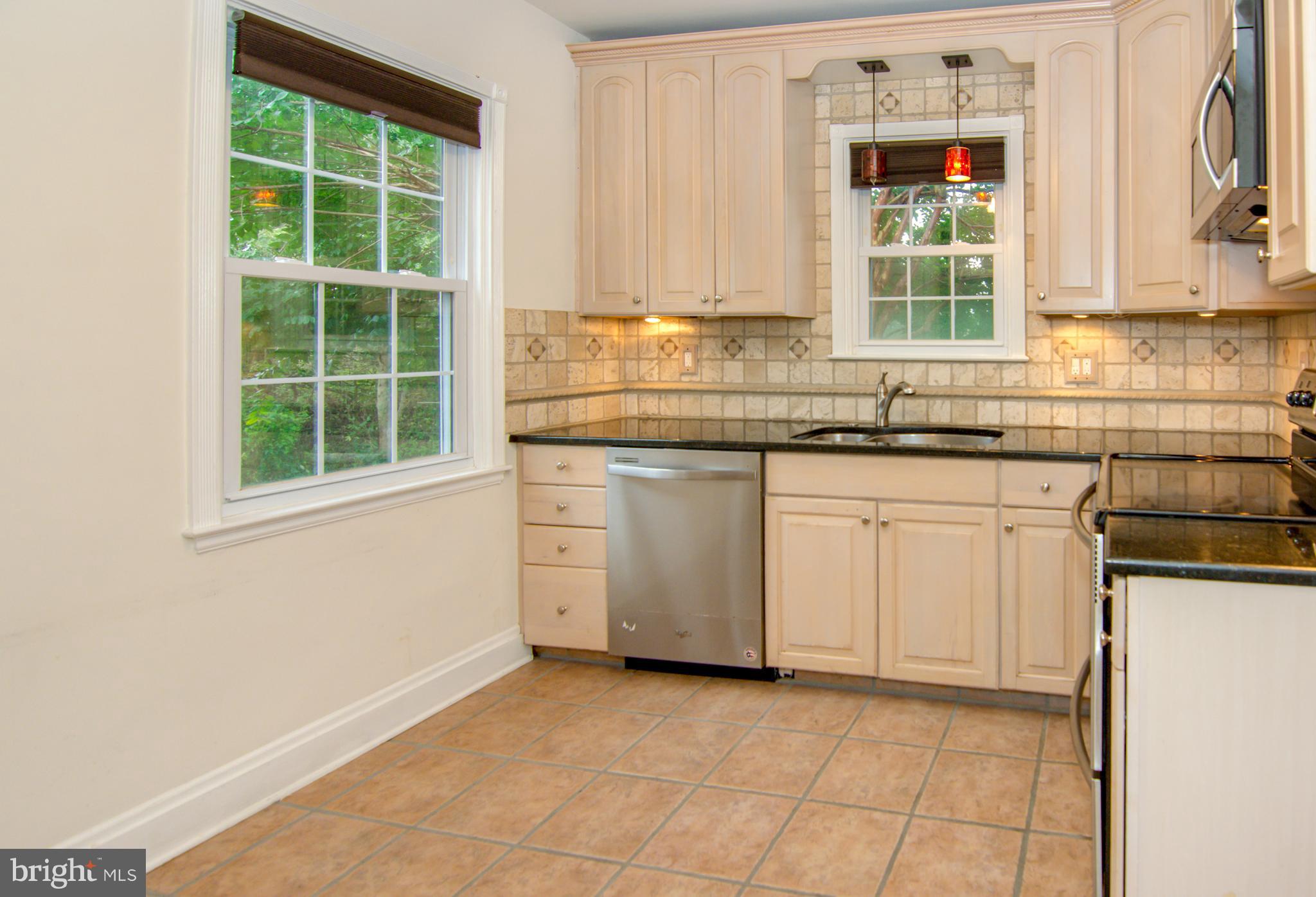 12408 Harford Road Hydes, MD 21082 - Photo 10 of 28