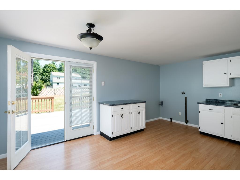 14 Nutter Street Rochester, NH 03867 - Photo 13 of 24