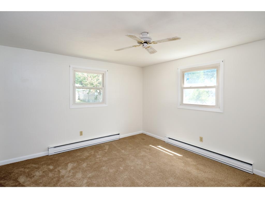 14 Nutter Street Rochester, NH 03867 - Photo 16 of 24