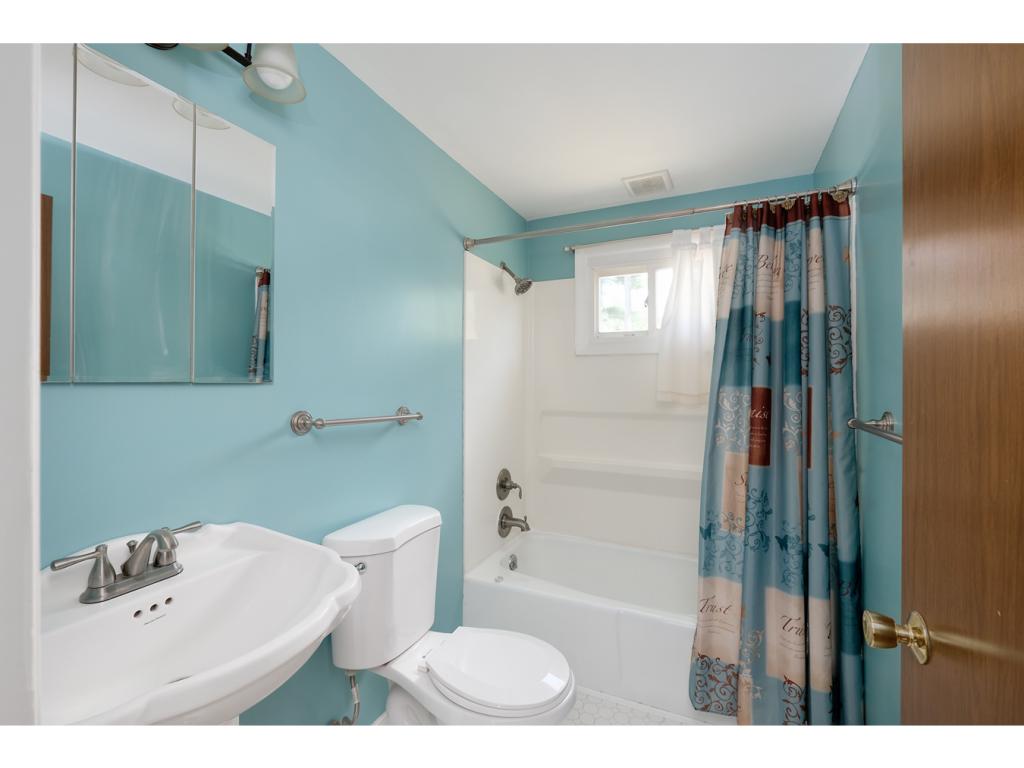 14 Nutter Street Rochester, NH 03867 - Photo 20 of 24
