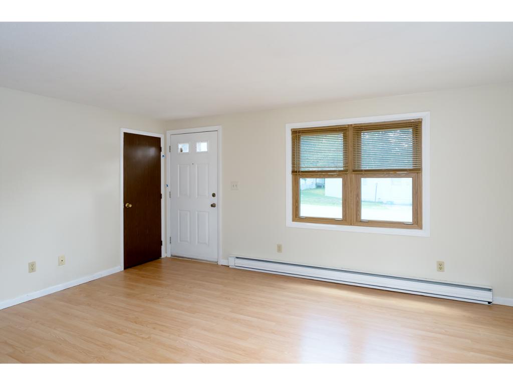 14 Nutter Street Rochester, NH 03867 - Photo 6 of 24