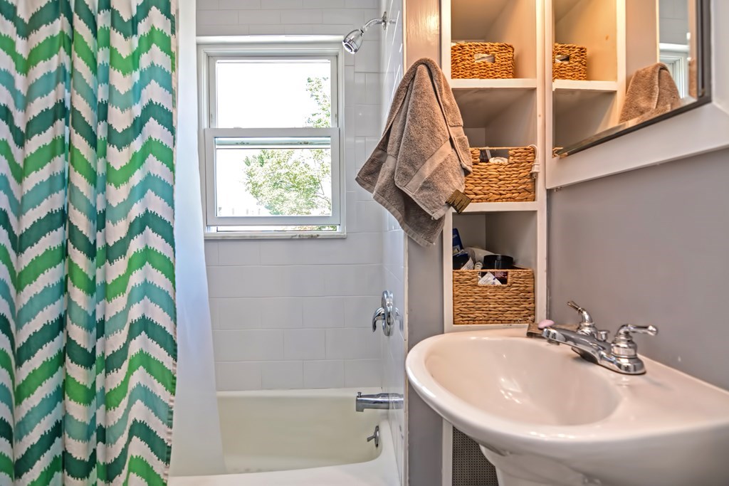 31 Appleton Street, Unit 3 Salem, MA 01970 - Photo 26 of 27 Gallery Image 26