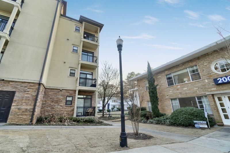 2230 Cheshire Bridge Road Northeast, Unit 412 Atlanta, GA 30324 - Photo 32 of 35