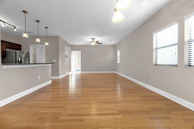 2230 Cheshire Bridge Road Northeast, Unit 412 Atlanta, GA 30324 - Photo 5 of 35