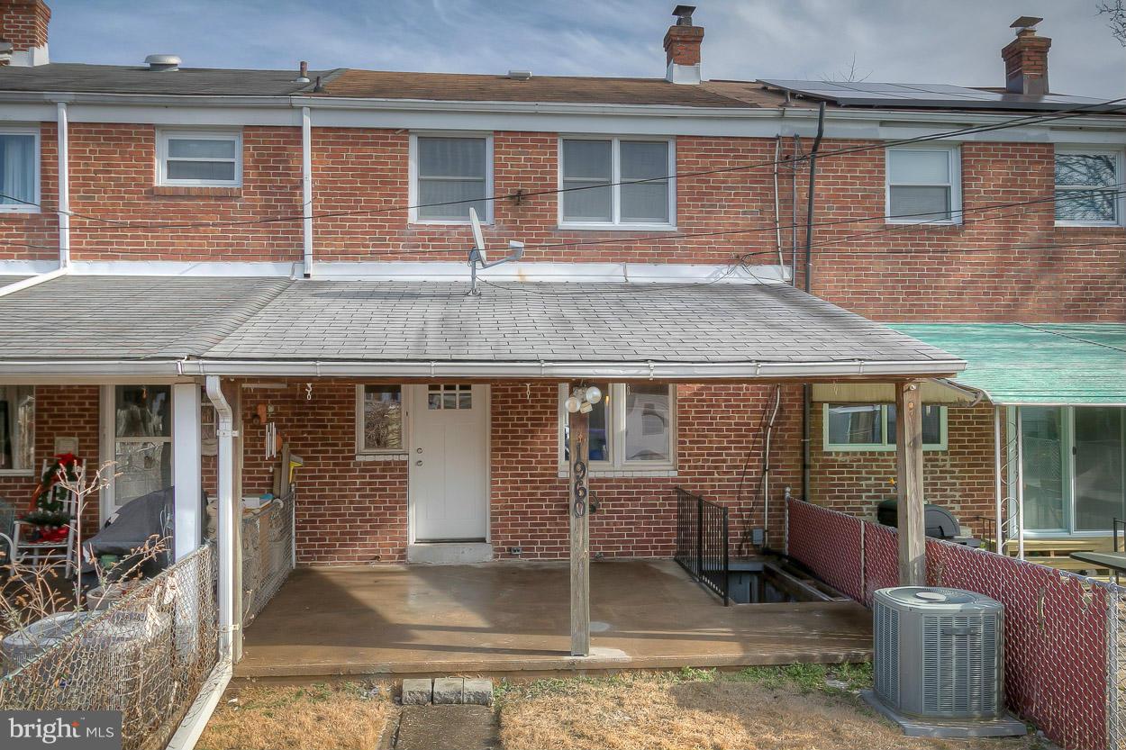 1960 Ormand Road Baltimore, MD 21222 - Photo 3 of 26 Exterior (Rear)