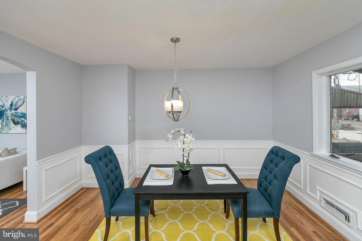 1960 Ormand Road Baltimore, MD 21222 - Photo 7 of 26 Dining Room