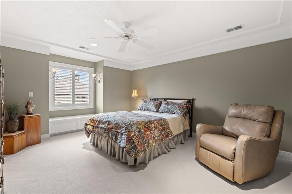 6517 Ridge Road Parkville, MO 64152 - Photo 46 of 75