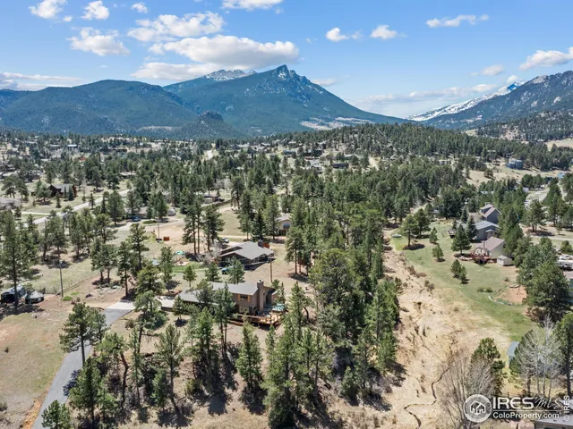 $765,000 | 2175 Carriage Drive, Estes Park, CO 80517