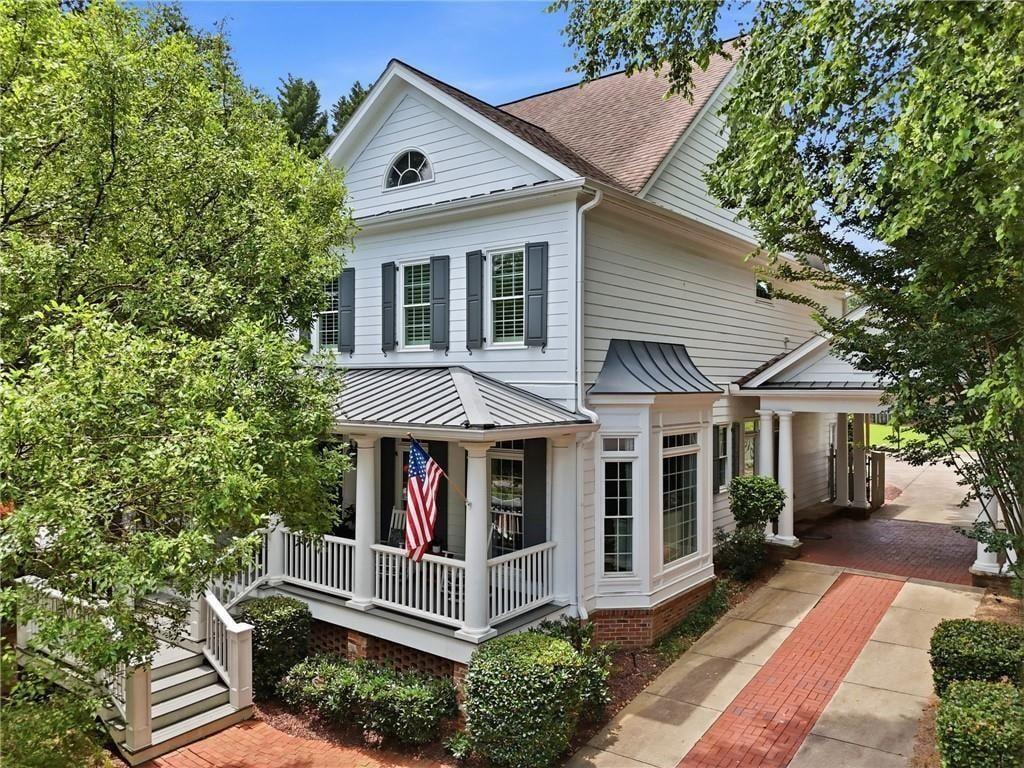 3901 Hazelhurst Drive Northeast Marietta, GA 30066 - Photo 2 of 70 Gallery Image 2