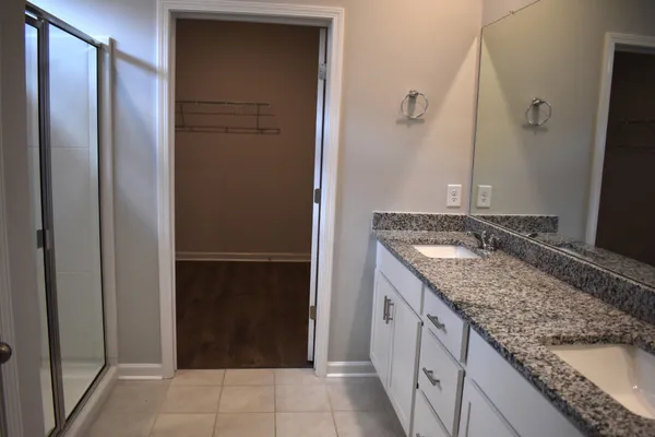 $2,300 | 2108 Quinn Drive, White House, TN 37188