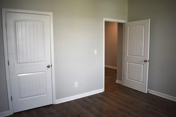 $2,300 | 2108 Quinn Drive, White House, TN 37188