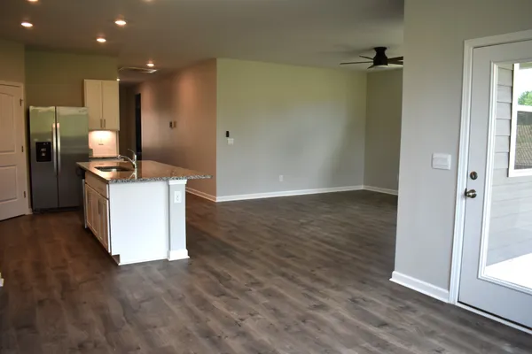 $2,300 | 2108 Quinn Drive, White House, TN 37188