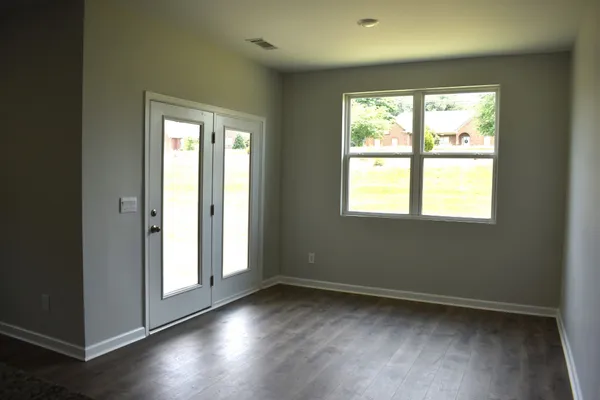 $2,300 | 2108 Quinn Drive, White House, TN 37188