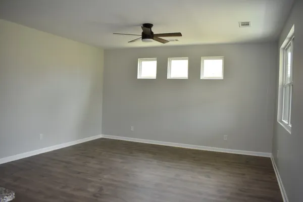 $2,300 | 2108 Quinn Drive, White House, TN 37188