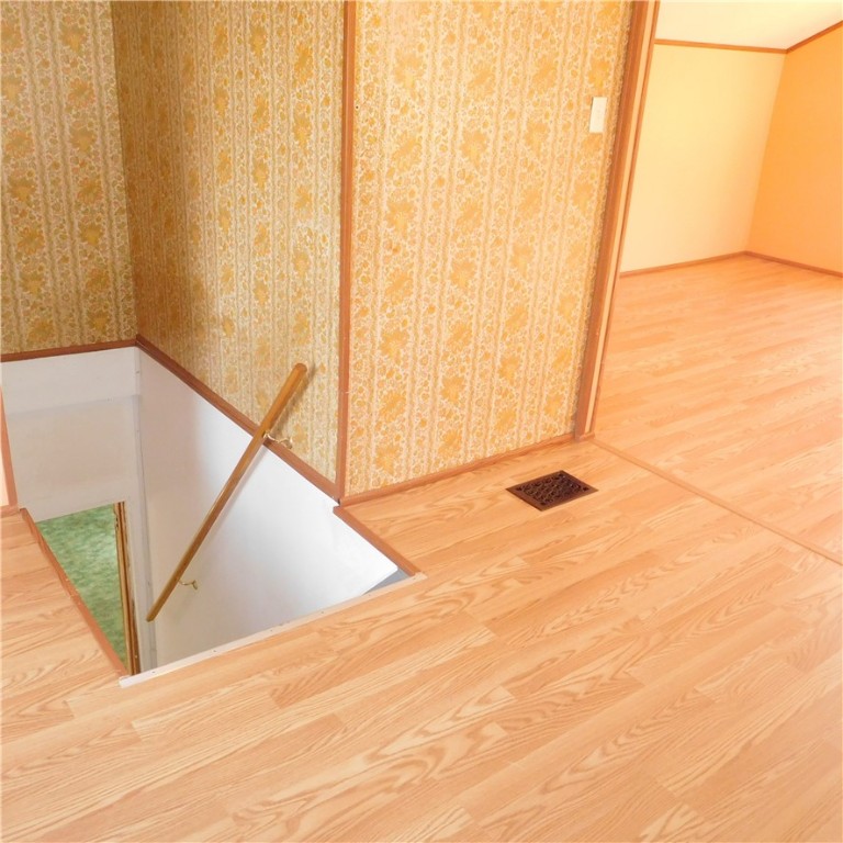 16091 Carr Road Kendall, NY 14476 - Photo 17 of 32 2nd floor