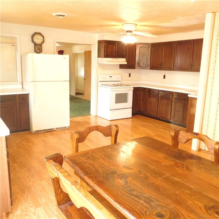 16091 Carr Road Kendall, NY 14476 - Photo 4 of 32 HUGE kitchen
