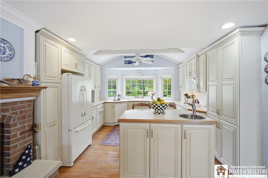 5320 West Lake Road Chautauqua, NY 14757 - Photo 15 of 49