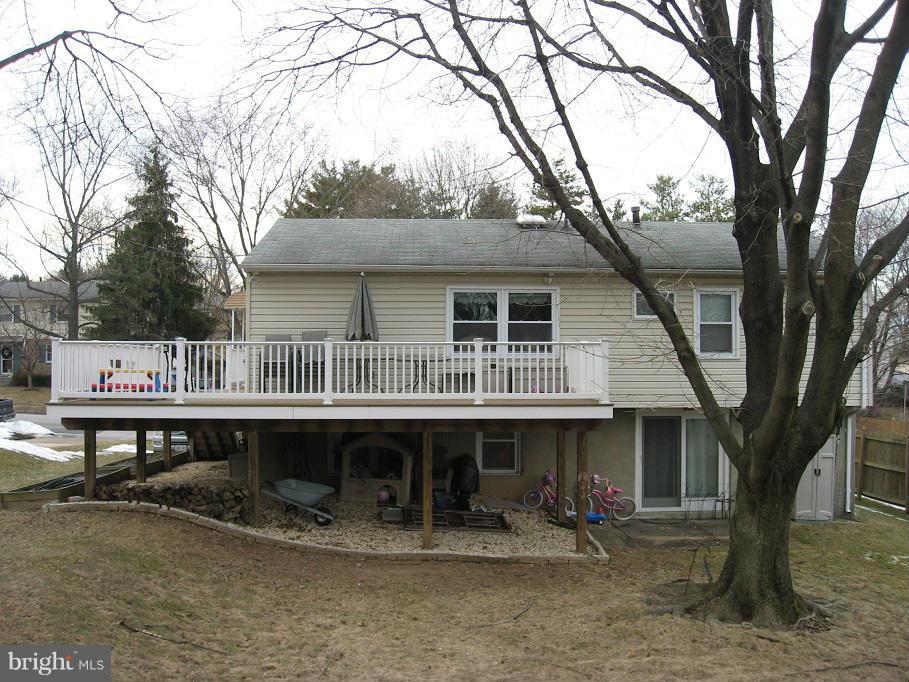 103 Cherry Valley Road Reisterstown, MD 21136 - Photo 3 of 21 Exterior (Rear)