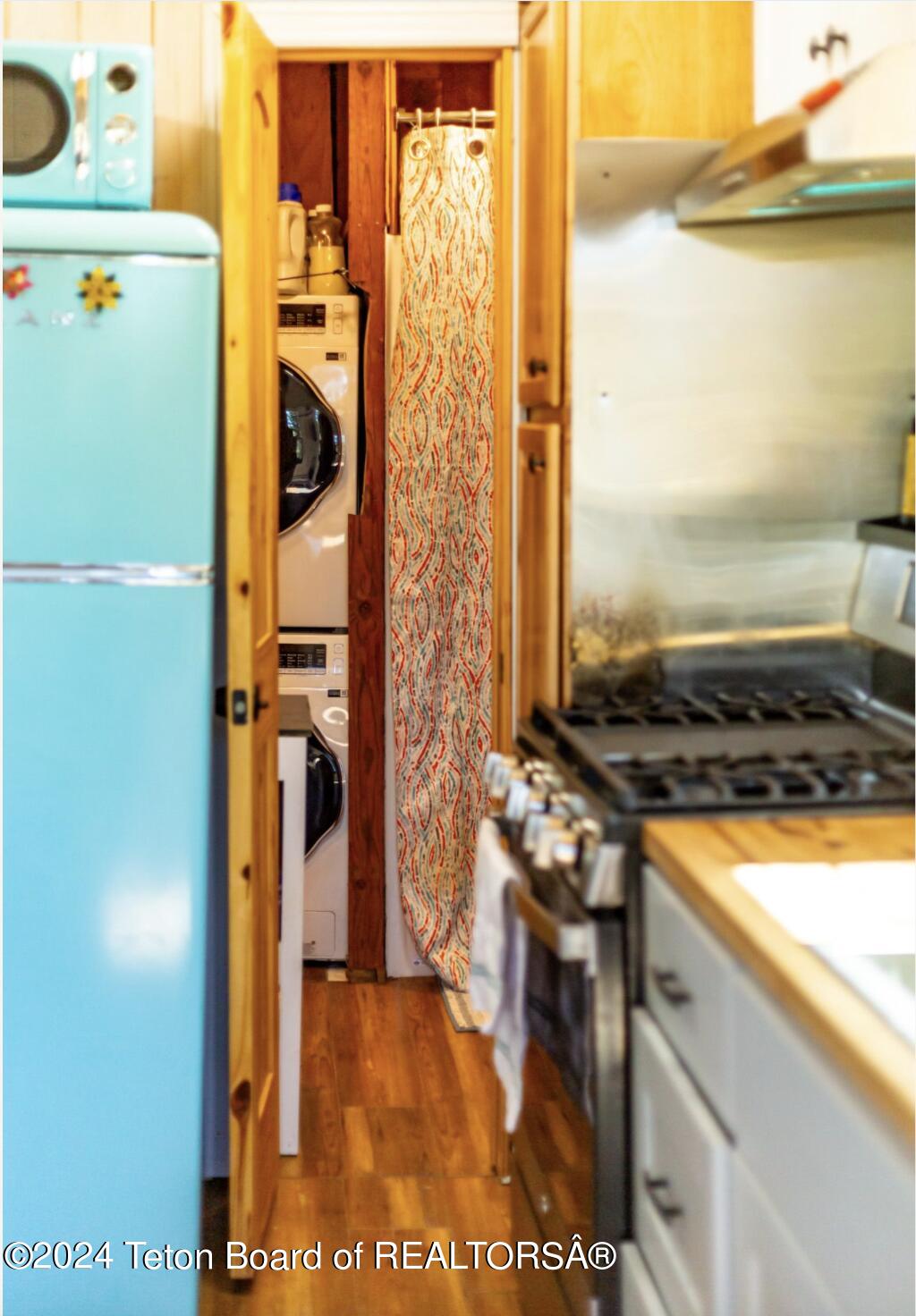 8 Meeks Road Dubois, WY 82513 - Photo 13 of 48 8 Meeks Rd.