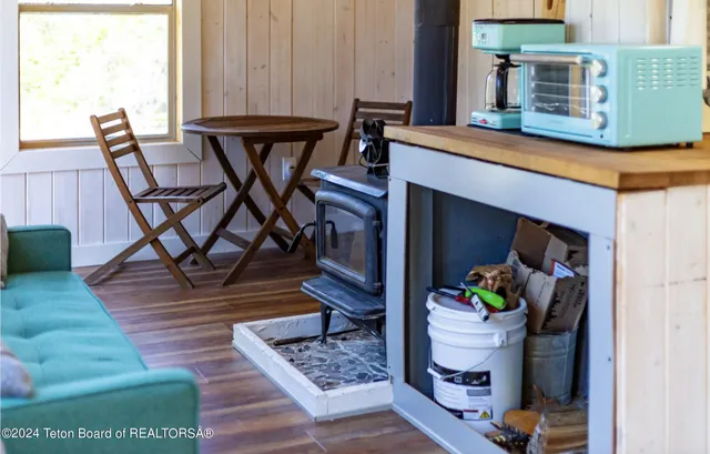 $249,000 | 8 Meeks Road, Dubois, WY 82513